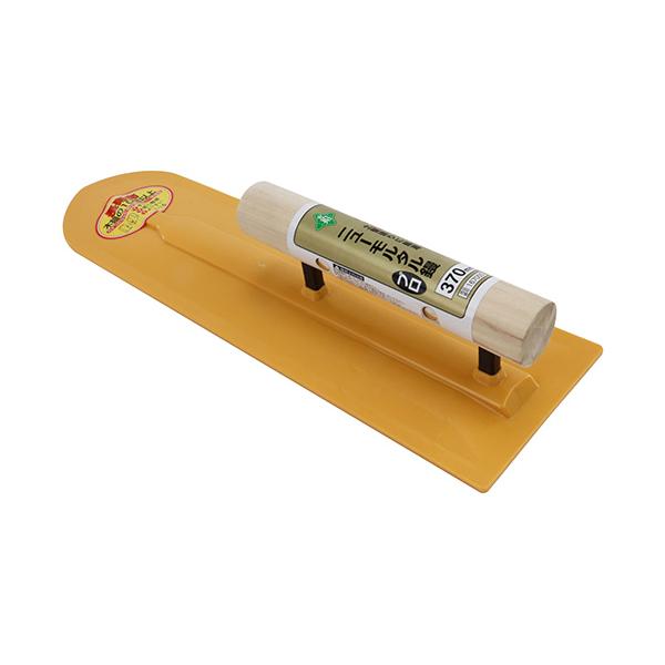 ≪用途≫モルタル、コンクリート、土壁塗り作業。≪特徴≫塗仕上がりは、裏面の点線溝が中心より左右に使用中引掛るよう製作していますので、塗表面の凹凸むらが取れ、平面塗が簡単に出来ます。≪仕様≫●サイズ：370mm。≪材質≫●本体：プラスチック。...