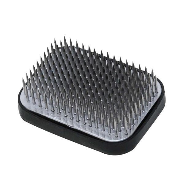 ≪用途≫剣山。≪特徴≫生け花用です。錆びにくいステンレス針です。≪仕様≫●すべりにくいゴムマット付。●小角。≪材質≫●本体：鉛。●針部：ステンレス。≪注意事項・その他≫本来の用途以外には使用しないで下さい。使用前には本体あるいは部品にがたつ...