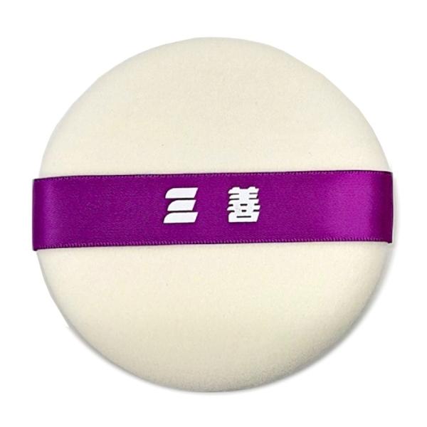 ◆天然ゴム製のお肌に優しいスポンジパフです。水性化粧の仕上げで、白粉を肌になじませる時にパッティングしながら使用します。凹凸にフィットしやすい柔らかさで、水化粧・ボディメイクに便利です。直径95mm　厚さ15mm使用後は中性洗剤で揉み洗いし...