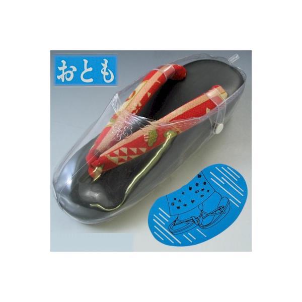 草履を入れて両側にある紐を鼻緒の下側からくぐらせて巻き、カバーの外側へホックで止めて下さい。装着しやすい取っ手付き。※Ｍサイズ：24ｃｍまで※在庫分に関しましては、1-2営業日以内に発送可能です。※在庫がない商品に関しましても、お取り寄せ可...