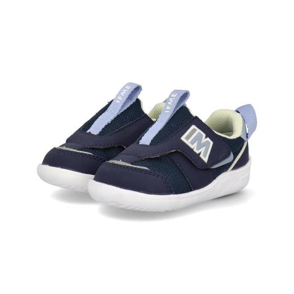 「こども自身の履きやすさ」をコンセプトに作られたIFME pattoシリーズ。タンとベルトが一体になったデザインで、履き口がワンタッチでパッと大きく開き、脱ぎ履き楽チン♪お子さまの「うまく履けない！」のストレスから解放し、楽しくお出かけでき...