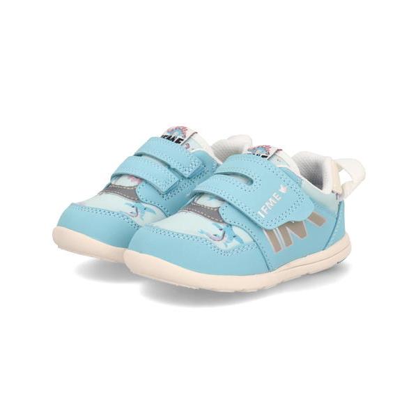 軽量設計で人気のイフミーライトシリーズ☆お子さまの足の成長と自由な動きを応援するシューズです。こどもたちに人気の恐竜を総柄プリントに落とし込んだ、おとぼけ顔の恐竜たちがとってもキュートな1足。通園や外遊び、お出かけなどマルチに活躍。つまみや...