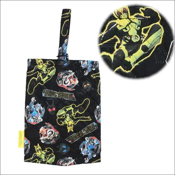 キャラクターキルトシューズバッグ【仕様】・サイズ：約W21×H29ｃｍ・日本製【素材】表側：綿100％中綿：ポリエステル100％裏側：ポリエステル100％