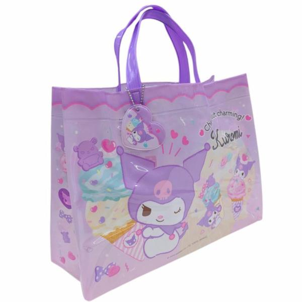 かわいいキャラクターの角型プールバッグです裏面に名前が書けるネームホルダー付きです小学校や幼稚園でのプールの授業や水泳教室にサイズ:(約)34 x 26 x 12 cm素材・材質:PVC生産国:中国※撮影時の光の具合、またお客様のページをご...