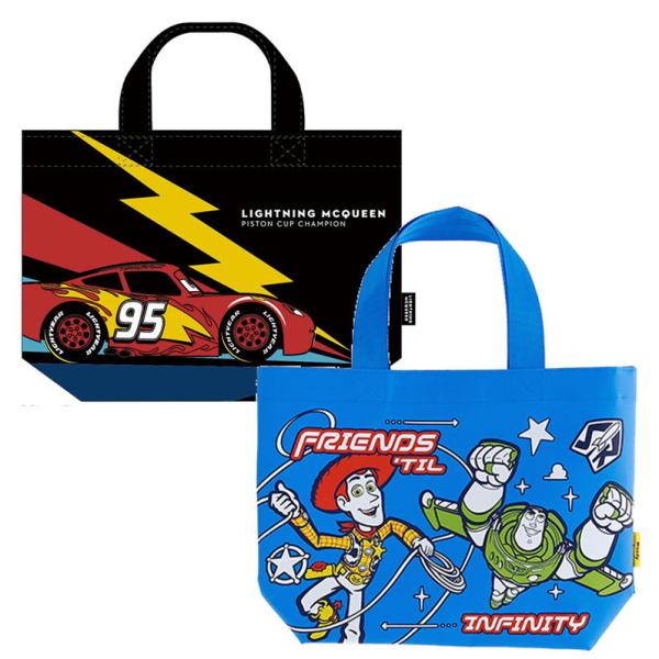 かわいいディズニーピクサーキャラクターのプールバッグです小学校や幼稚園でのプールの授業や水泳教室に●素材:塩化ビニル樹脂●サイズ 約H25×W35×D10cm(持ち手含めず)トイストーリー フレンズティル品番 2125025800JANコー...