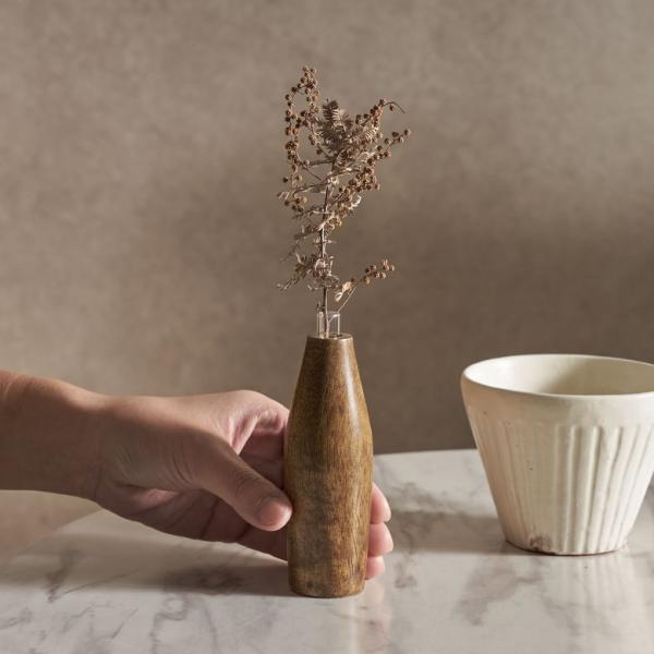 ■サイズ(cm)約 W 4 × D 4 × H 11.5トップホール：約 1ガラスチューブの深さ：約 7.5※多少サイズは前後します。■重量約 0.1 kg■素材マンゴーウッド、ガラス■生産国インド■ご注意※注意事項はページ下部に掲載してお...