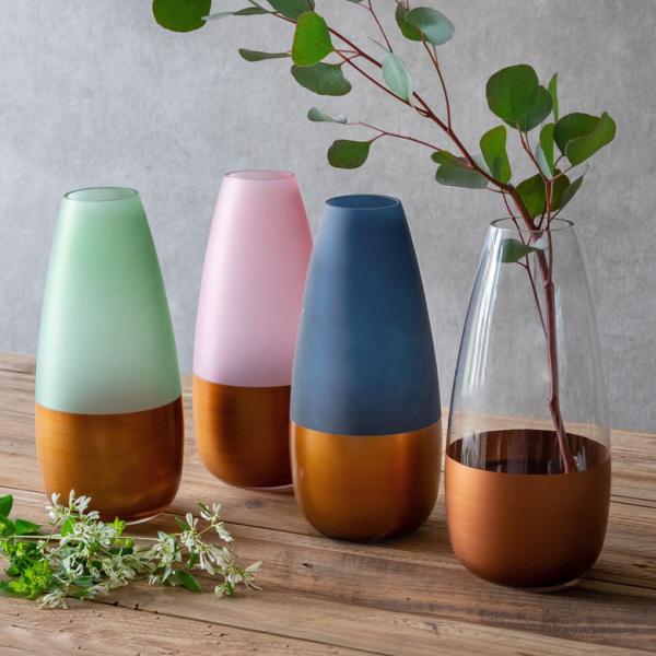 ■サイズ(cm):約 W 12.5 × D 12.5 × H 27口径：約 5.5※多少サイズは前後します。■重量:約 600g■素材:ソーダガラス■生産国:中国■ご注意※商品には個体差があります。※ボトルの底(裏面)に凹みや白いものが付着...