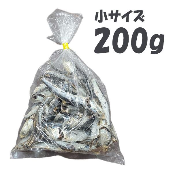 ★韓国食品・雑貨のご購入はぜひ【Asia市場】で！サイト内で税込9,000円以上のご購入で送料が無料に！(クール便代一口800円は別途かかります）■スタッフコメントスープのダシをとるのに欠かせないだし用の煮干しです。イワシダシダなどもありま...