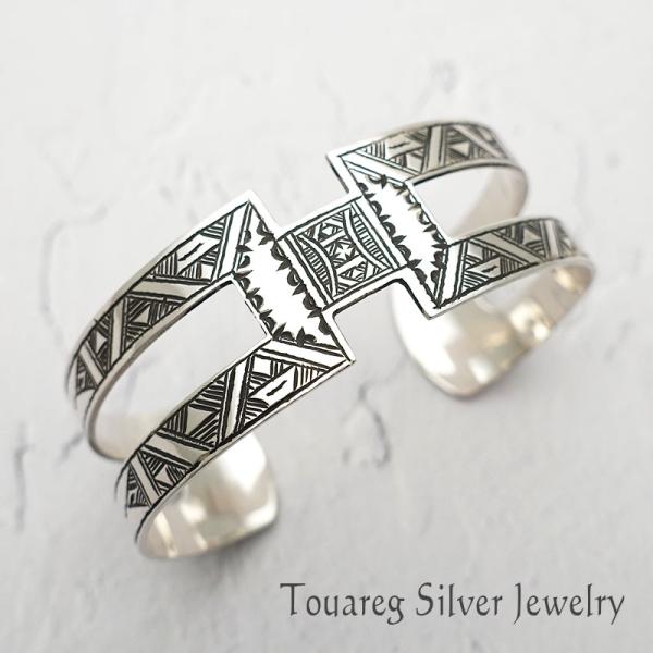トゥアレグシルバー バングル レディース 一点物 現物 シルバー950 手彫り 純銀 ブレスレット Touareg Silver トゥアレグ族 プレゼント ansil アンシル