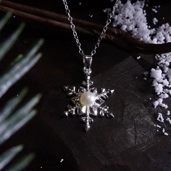 ネックレス レディース 雪の結晶 スノー パール ペンダント 金属アレルギー対応ニッケルフリー スノーフレーク 冬 ウインター ジュエリー アクセサリー 送料無料 Buyee 日本代购平台 产品购物网站大全 Buyee一站式代购 Bot Online