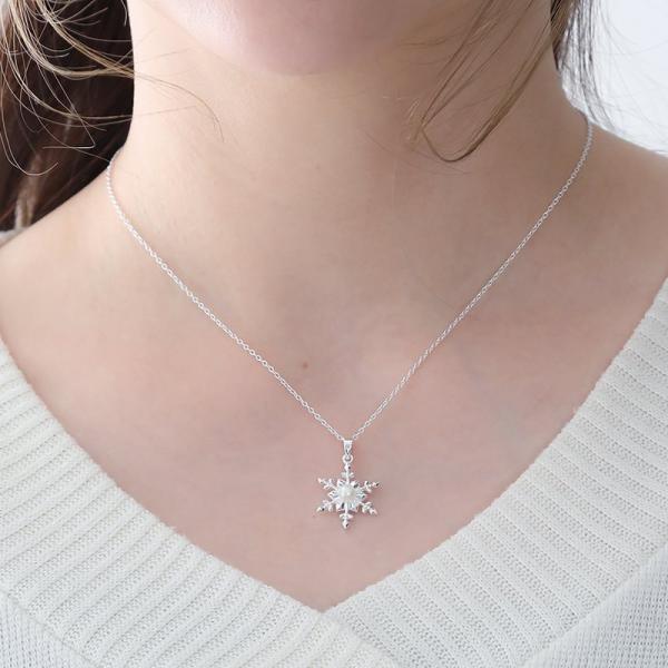 ネックレス レディース 雪の結晶 スノー パール ペンダント 金属アレルギー対応ニッケルフリー スノーフレーク 冬 ウインター ジュエリー アクセサリー 送料無料 Buyee 日本代购平台 产品购物网站大全 Buyee一站式代购 Bot Online