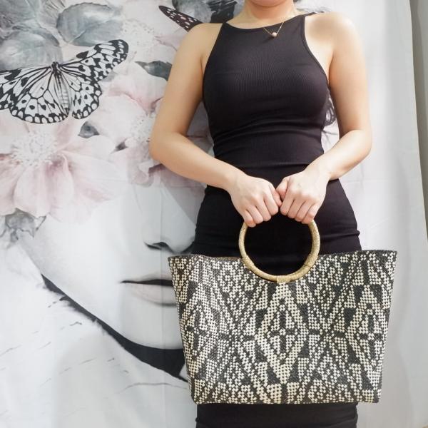 バニグ ハンドメイド トートバッグ 持ち手ラウンド ハンドバッグ banig bag アジア フィリピン デザイン5 M