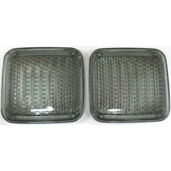 FU(IKI製/ICHIKOH製)テールレンズ【カラー】　スモーク【ネジピッチ】（ネジ穴間のサイズ）　横113ｍｍ×縦120ｍｍ※必ず計測してください【レンズカット】　6角形【数量】　2枚セット※複数必要な場合　ヤフオクはシステム上複数落札...