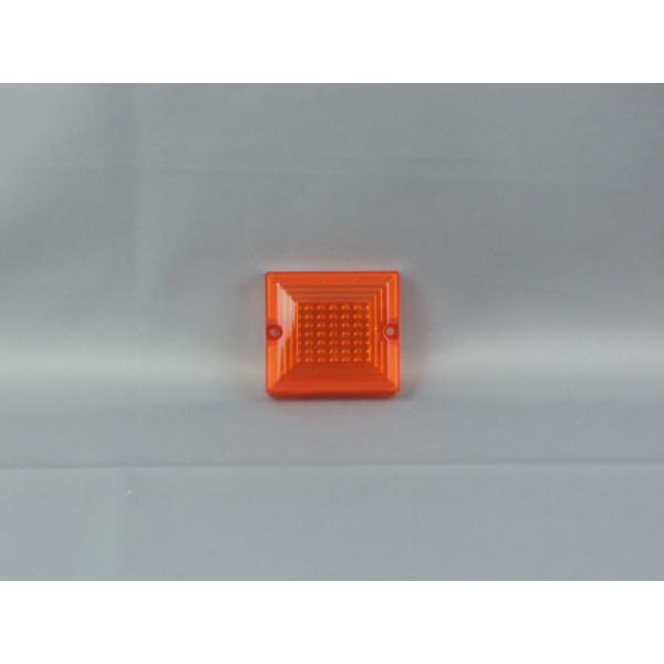 JB　日本ボデーパーツ工業製角型テールランプ　小型車用フラッシャーレンズ　センターレンズ【カラー】　アンバー（橙）【サイズ】　横約56ｍｍ×縦約51ｍｍ　穴ピッチ約48mm【入り数】　１個　※ヤフオクはシステム上複数落札が出来ない為、　　複...