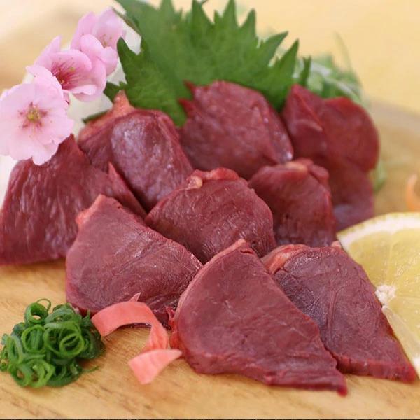 【桜馬】 ハツ 180g 馬肉 馬刺し 希少部位 ハツ刺し 新鮮 生食用 赤身 刺身 冷凍 人気部位 お取り寄せグルメ 小袋醤油付き 衛生管理国際認証取得