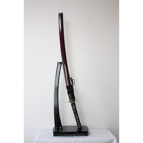 仕様　刃　亜鉛合金　柄、鞘　木製　 サイズ　全長　約１０５ｃｍ　刃渡り　約７３ｃｍ　重さ　約１２００ｇ