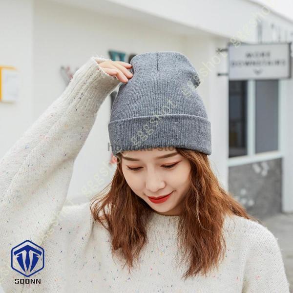 商品詳細：【サイズ】：M＝幅約17cm*長い約21cm、頭周り約36-60cm（フリーサイズ）【素材】：アクリル【裏地】：なし?抗菌加工で清潔、臭わない頭皮は人体の中でも、特に汗や皮脂の分泌が多い場所。それは「臭いの元となる雑菌が繁殖しやす...