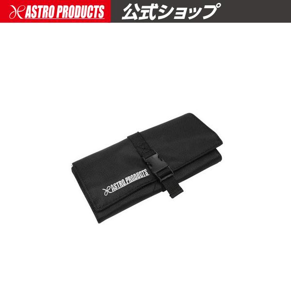 ■商品説明：ロール状に丸めることができる布製の収納ケースです。サイズの異なるポケットが複数あるので、工具の整理に大変便利です。中央には、工具の片寄りを防止するゴムバンドが付いており、工具が落下しないよう、落下防止カバーが付いています。バンド...