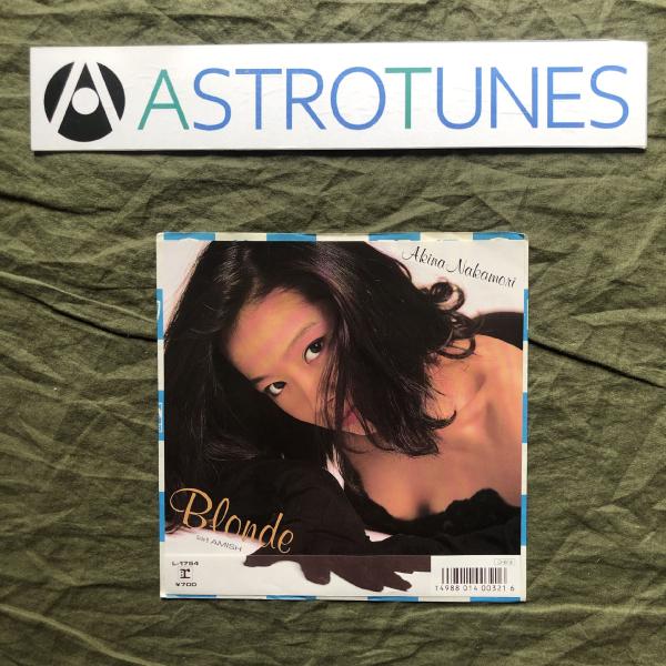傷無美盤 美ジャケ 美品 1987年 中森明菜 Akina Nakamori ７''EPレコード Blonde アイドル: ASTROTUNES a011609