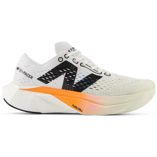 New Balance ニューバランス レディース スニーカー New Balance FuelCell SuperComp Pacer v2 Hot Mango Angora White (Women's) 【サイズ US_7(24.0cm)】