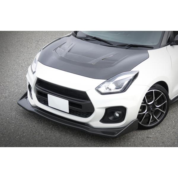 スイフト・スイフトスポーツ用　ダイヤモンドテクニック　カーボンボンネット スイフト・スイフトスポーツ用 ダイヤモンドテクニック カーボン