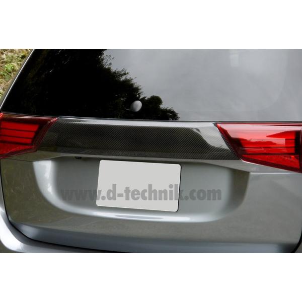 アウトランダーPHEV GG3W ダイヤモンドテクニックカーボンリヤガーニッシュ at-p-store_da0071c