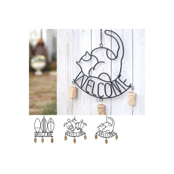 素朴なベルの音色が心地良いアイアンベルです。玄関やお部屋にお客さんを楽しく招きいれてくれます。カウベルのようなカランカランと控え目な音がとてもかわいいです。音が鳴る物は風水的にも運気アップに効果的です。玄関やお部屋にナチュラルな雑貨を飾って...