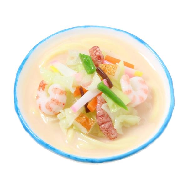 食品サンプル屋さんのマグネットは、実際に飲食店に並んでいる食品サンプル製作を手がけている職人が、ひとつひとつ手作りで作っている本格派の食品サンプルグッズです。本物を製作しているだけあって、その出来は極上！一粒一粒作られたお米、トロトロの卵、...