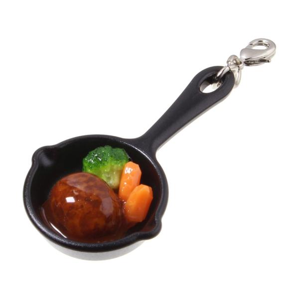 世界に誇る日本の文化、食品サンプルを製作している職人が一つ一つこだわりを込めて作ったミニチュア食品サンプルです！この3wayアクセサリー。名前の通り別売の専用パーツを付け替えることによって、カバンや財布、スマホやガラケーなどにも取り付けられ...