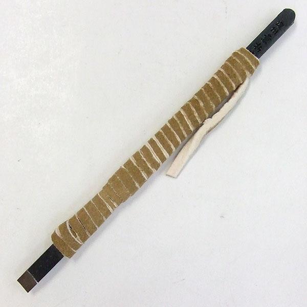 【 サイズ 】150 × 6 × 3mm※革巻きに使用している天然の鹿革は厚さにばらつきがあります。好みに合わせて巻きなおしてお使いください。