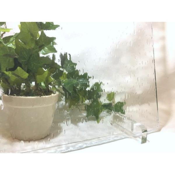 オーシャンサイドグラスタイル(OGT)社の100RWです。旧スペクトラムSPF100RW。色：クリアー。約30cm × 約20cm。フュージング用としてもお使い頂けます。膨張係数96。ガラスのサイズには若干の誤差がでます。基本的には記載のサ...