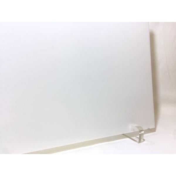 オーシャンサイドグラスタイル(OGT)社の200Sです。旧スペクトラムSPF200S。色：ホワイト。約30cm × 約20cm。フュージング用としてもお使い頂けます。膨張係数96。ガラスのサイズには若干の誤差がでます。基本的には既定のサイズ...