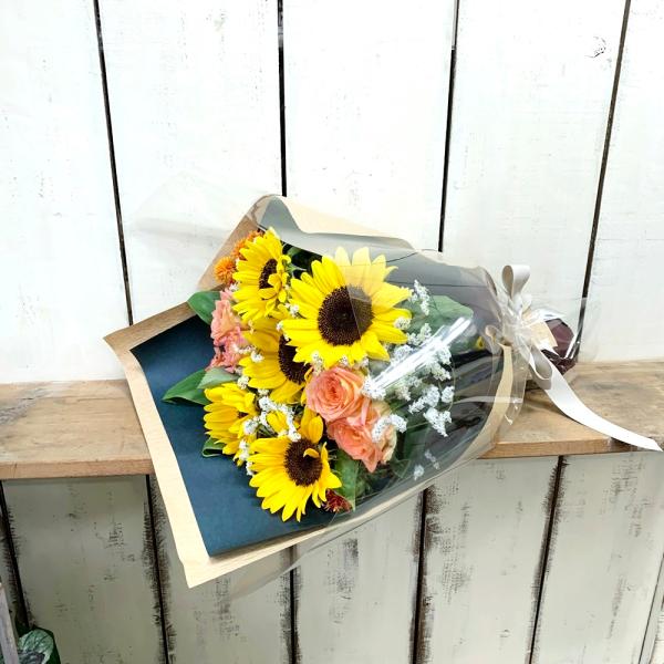 父の日ひまわりとバラの花束