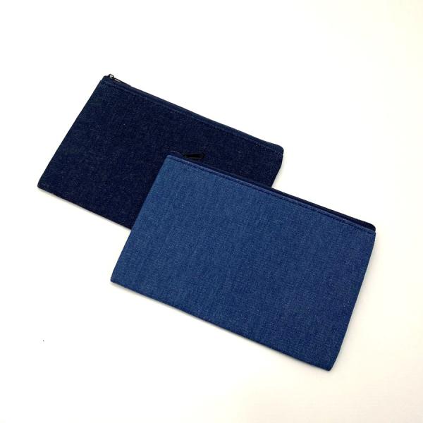 [Release date: February 20, 2020]シンプルなデニムのポーチです。化粧品入れとして、小物入れとしていろんな使い方のできるコットンバッグ。お好みのワッペンやデコパーツで自分流にアレンジできます!サイズ横幅210m...