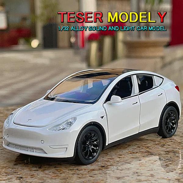 テスラ MODEL Y 1/32 ミニカー 全3色 ライト点灯 エンジンサウンド