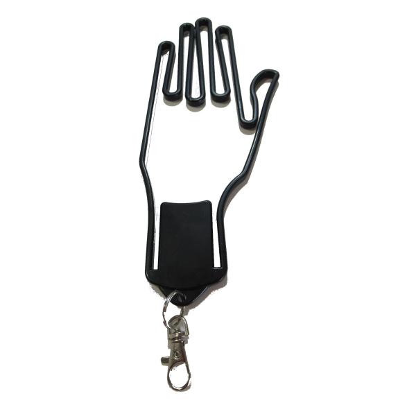 新品）グローブハンガーフック付き！使い方は簡単！こちらのグローブシェイパーに手袋をはめるだけ型崩れを防いでお気に入りのグローブも長持ち。また、プレー後は手袋を掛けて吊るせば、湿気が飛んで乾きやすくなって清潔。掛けたまま保管できます。■Ｓ〜Ｘ...