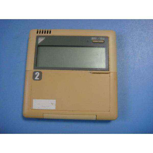 メーカー：ダイキン型番：BRC1C2付属品：本体（写真内の物ですべてになります）【商品の状態】使用感、スレキズ等あります。