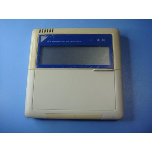 メーカー：ダイキン型番：BRC13A1付属品：本体（写真内の物ですべてになります）【商品の状態】使用感、スレキズ等あります。