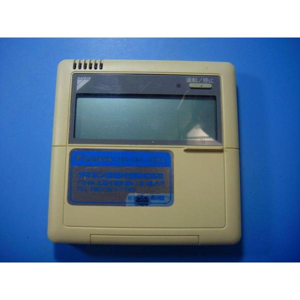 メーカー：ダイキン型番： BRC1C1 付属品：本体（写真内の物ですべてになります）【商品の状態】使用感、スレキズ、日焼け等あります。