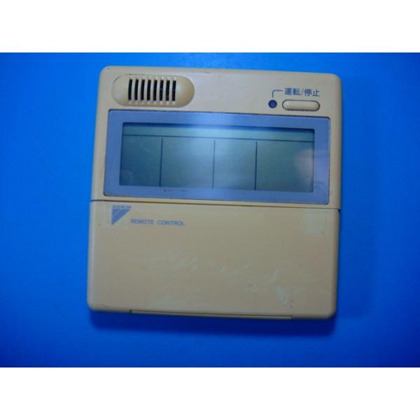 メーカー：ダイキン型番：KRC37-4付属品：本体（写真内の物ですべてになります）【商品の状態】使用感、スレキズ、日焼け等あります。上フタ付け根割れていて外れます割れ、破損多いです。