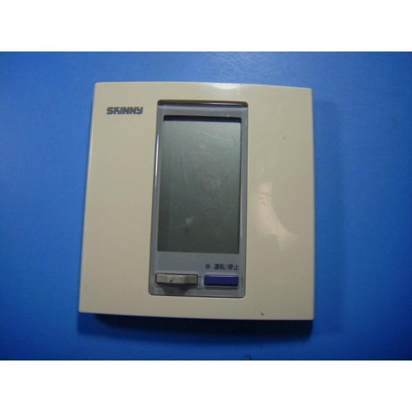 メーカー：SKINNY型番：MT28J400A付属品：本体（写真内の物ですべてになります）【商品の状態】使用感、スレキズ、日焼け等あります。