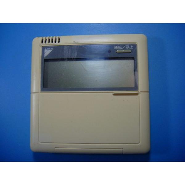 メーカー：ダイキン型番：BRC1C3付属品：本体（写真内の物ですべてになります）【商品の状態】使用感、スレキズ、日焼け等あります。