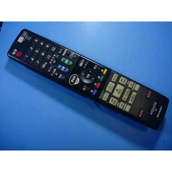 メーカー：SHARP型番：GA769PA付属品：本体（写真内の物ですべてになります）【商品の状態】使用感、スレキズ、日焼け、汚れ等あります。ふるとからからと音がします。全ボタン赤外線による動作確認OKでした。不具合がある場合は下記に記載致し...