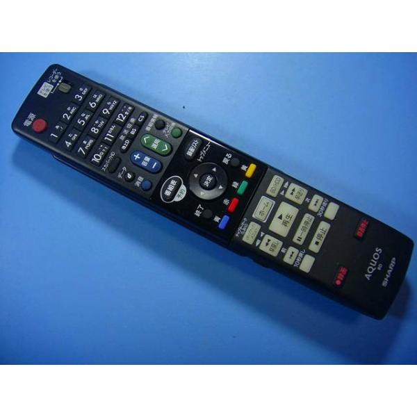 メーカー：SHARP型番：GA979PA付属品：本体（写真内の物ですべてになります）【商品の状態】使用感、スレキズ、日焼け、汚れ等あります。全ボタン赤外線による動作確認OKでした。不具合がある場合は下記に記載致します。不具合：なし