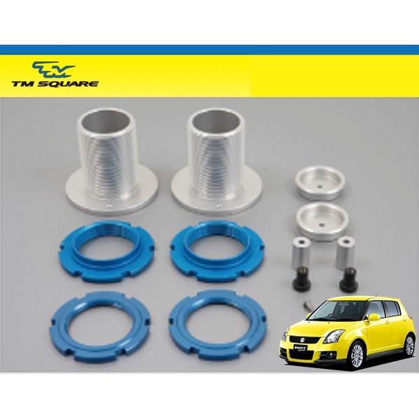 スズキ　スイフトスポーツ　ZC33S ZC32S ZC31S 3台セット 11月が本格的にスタート！3台のスイフトスポーツが並ぶ屋根付き駐車