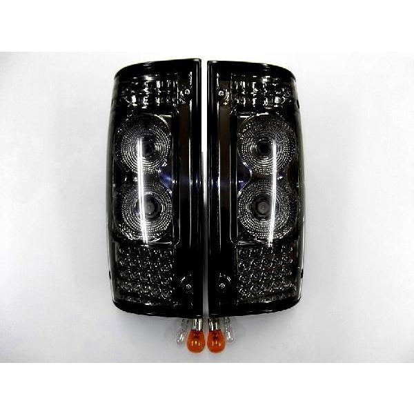 送料込 トヨタ ハイラックス ピックアップ 前期 LED スモーク 
