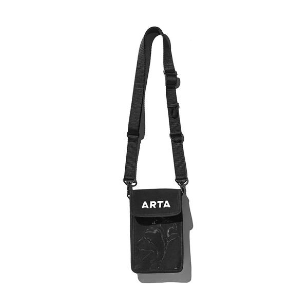 オートバックス ARTA マルチショルダーポーチ ブラック