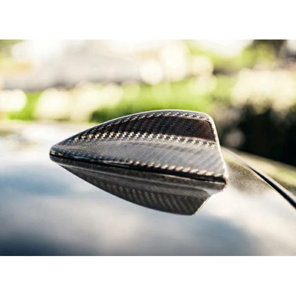 BMW 5シリーズ(F10／F11)セダン／ツーリング ドライカーボン ルーフアンテナカバー【Auto Tecknic】