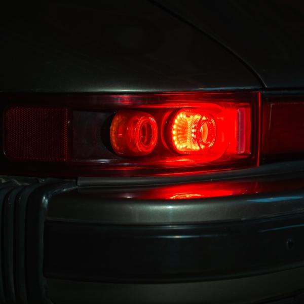 ポルシェ 930(85年式以降) 