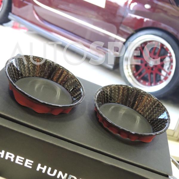 値下げ【ジャンク品】THREEHUNDRED　カーボンフォグライトカバー THREEHUNDRED カーボンフォグライトカバー 595 シリーズ4